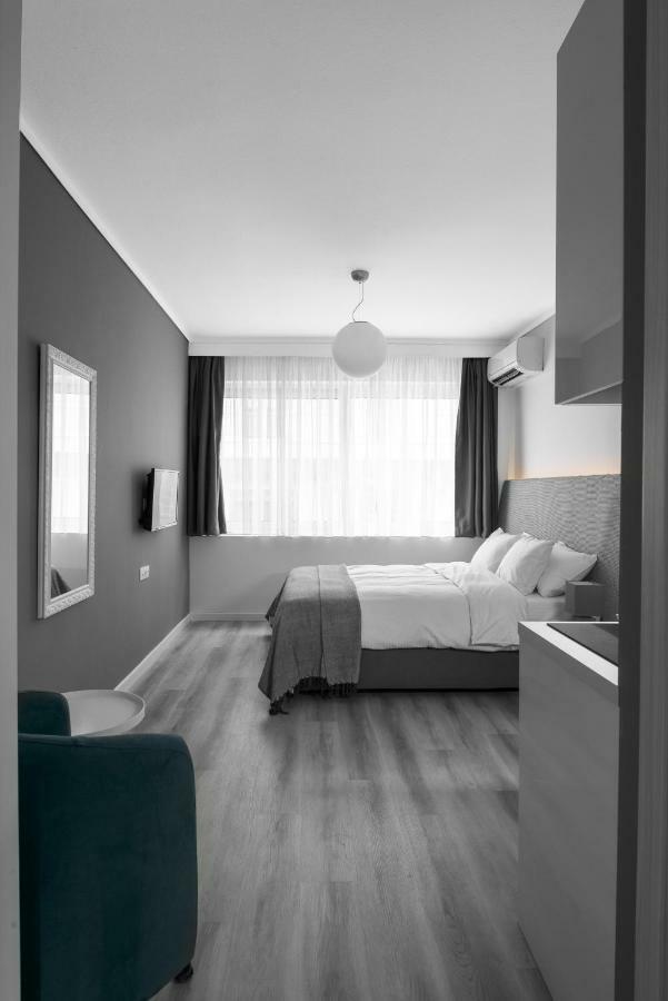 M&F Luxury Suites M Suite Salonicco Esterno foto